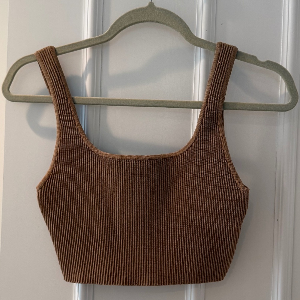 Aritzia sculpt knit cropped tank